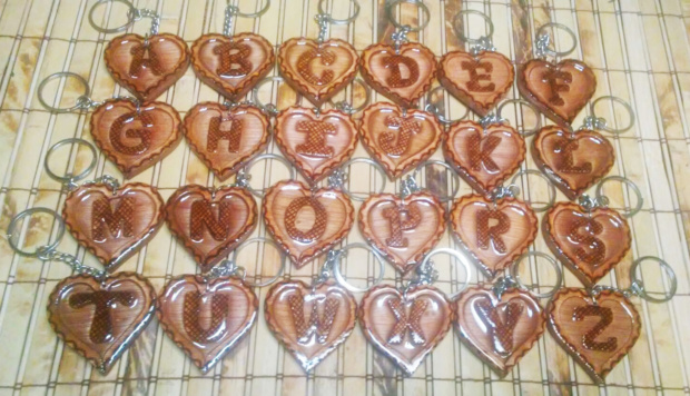 Hearts With Initial Letters Woodkeychains